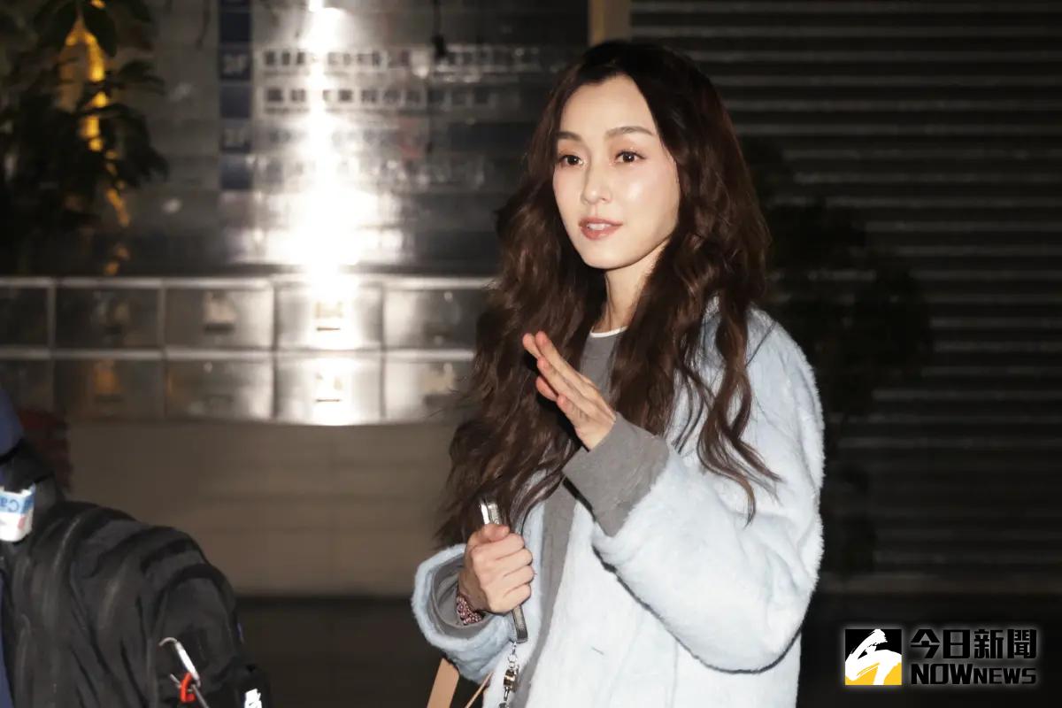 ▲ 范瑋琪3月18日過49歲生日，近期她重回舞台演出，想到已逝好友大S忍不住淚崩，但「招黑體質」讓她難甩負評。（圖／記者李政龍攝）