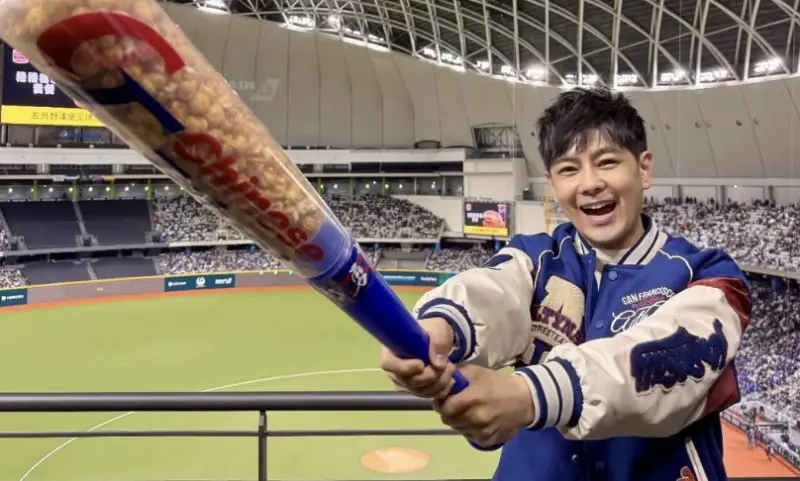 ▲WBC世界棒球經典賽資格賽（World Baseball Classic Qualifiers）23日晚間7點開打，林志穎到場為中華隊加油。（圖／林志穎IG）