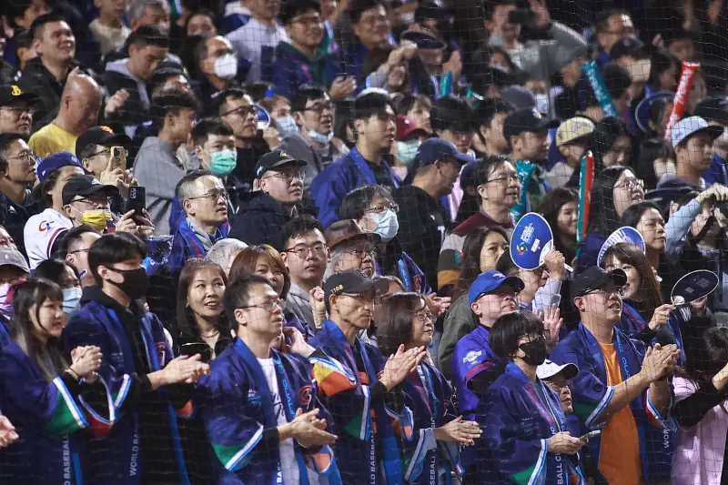 ▲經典賽資格賽前3日，大巨蛋一共湧入106,758球迷進場，為中華隊應援。（圖／記者葉政勳攝 , 2025.02.22）