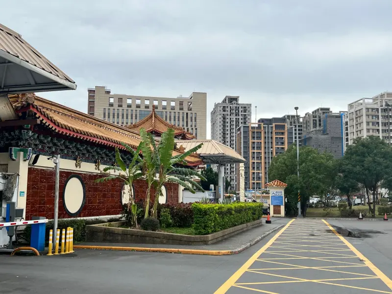 ▲市立殯儀館改建或遷移爭議延燒，板橋區新海里里長宋靜庭被提罷免。（圖／資料照片）