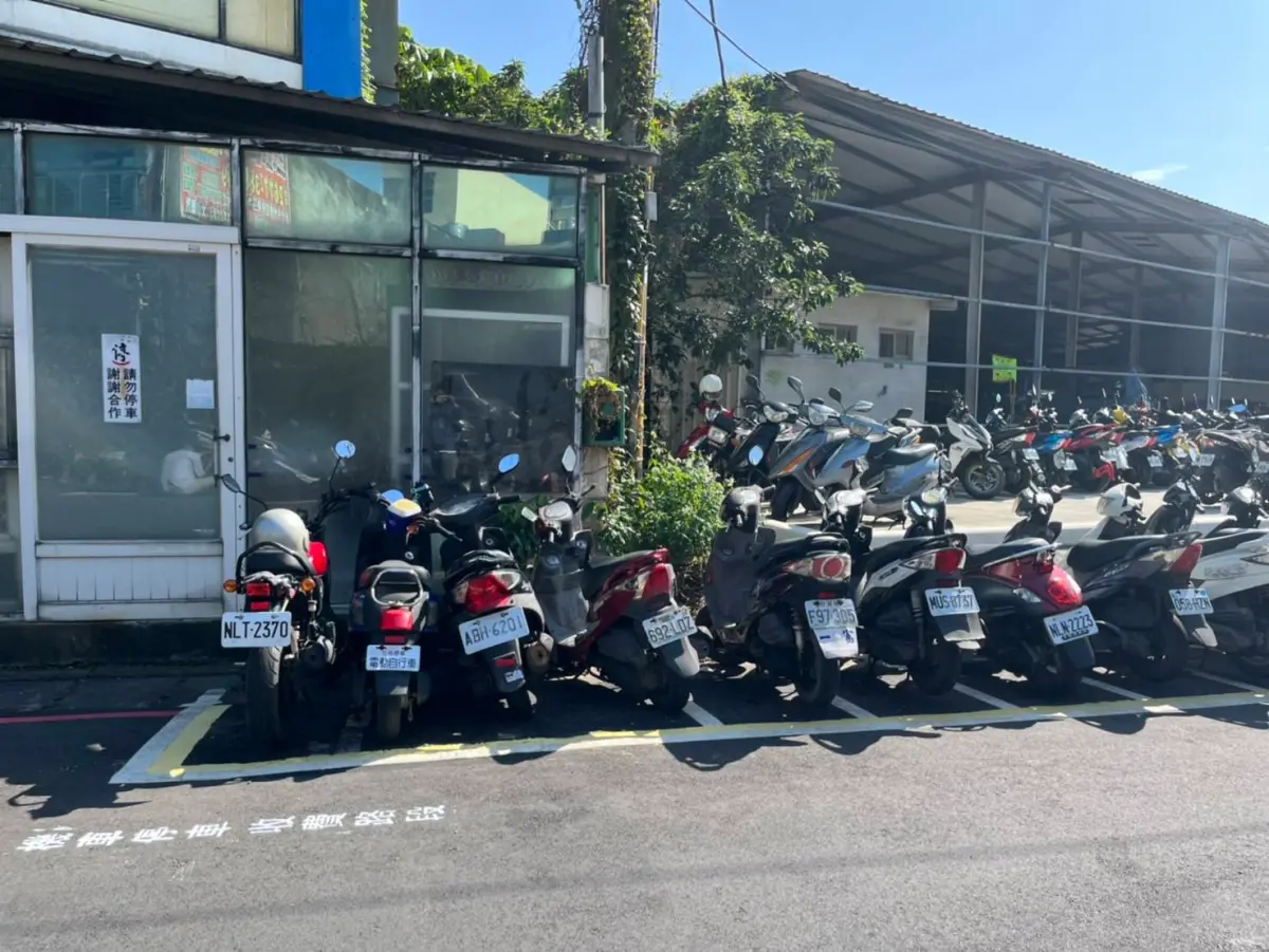 ▲近期新北市就宣布，從3月開始有8處精華地段的捷運站、學區即將開始擴大執行「停車收費新政策」。（圖／新北交通局）