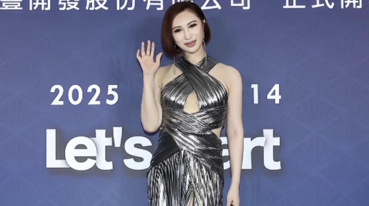 ▲利菁（如圖）回憶大S生前暖舉，對方是她當年重病住院時唯一送花慰問的人，事後傳訊關心小S，希望能有告別式，「想要送很漂亮很漂亮的花給她。」（圖／利菁提供）