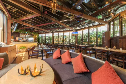 月亮蝦餅年賣百萬份!瓦城「黑松露月亮」新開賣 網美街邊店亮相 ▲台北花園大酒店旗下花園thai thai即日起推出全新泰式系列料理。(圖/台北花園大酒店提供)