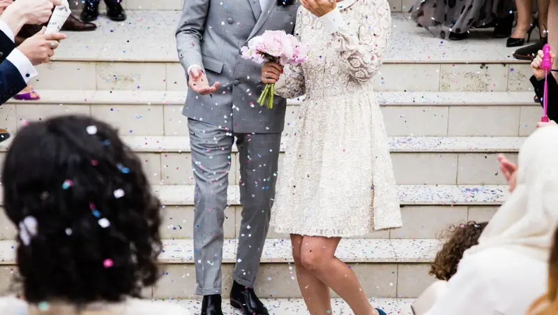 ▲印尼出現妹妹代替姊姊出嫁的荒謬橋段。（示意圖／Pixabay）