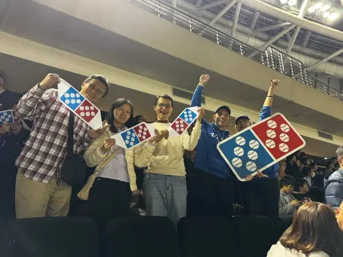 ▲達美樂用行動支持台灣棒球！「骰到66」真的逆轉勝。（圖／達美樂提供）