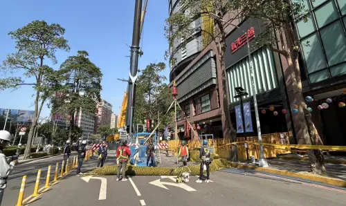 台中新光三越氣爆建物管制！市府評估核准　明起開放員工入館取物
