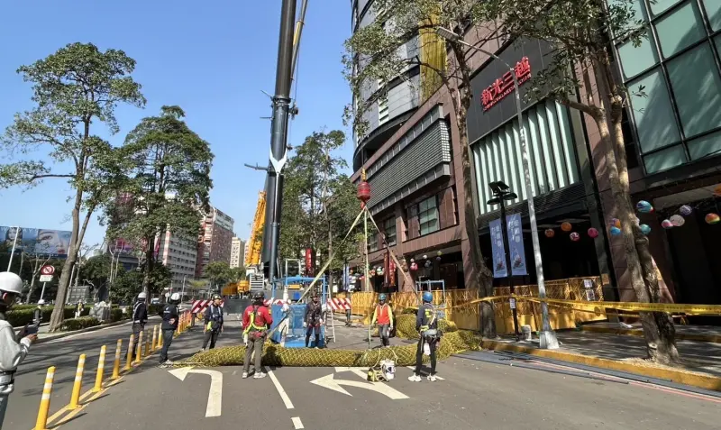 台中新光三越氣爆建物管制！市府評估核准　明起開放員工入館取物