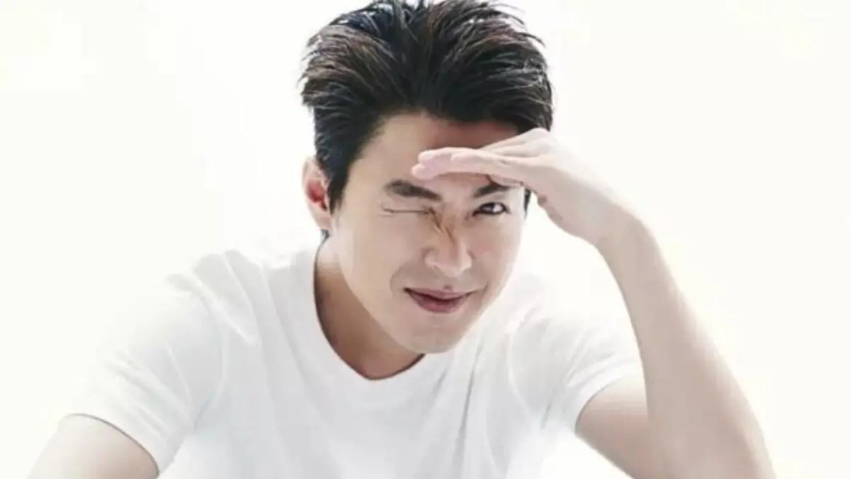 ▲李威被列精舍殺人案被告曾經說自己「因果業力來了」，如今檢方偵查終結，依傷害致死、偽證等罪將主謀王薀、同夥李威等13人提起公訴。（圖／李威微博）