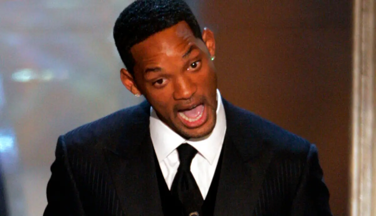 ▲奧斯卡頒獎典禮5大驚人瞬間回顧，包含威爾史密斯（如圖）賞克里斯洛克巴掌、艾瑪史東領獎時禮服拉鍊爆開等等，讓人印象深刻。（圖／美聯社／達志影像）