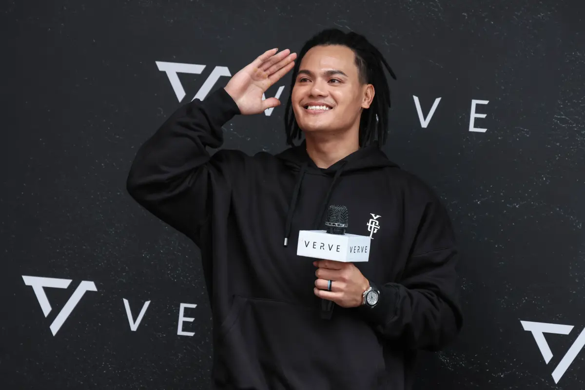 ▲張育成與陳偉殷曾經在一場棒球訓練營，一起教小朋友打球，兩人因而有諸多互動，他也想祝福陳偉殷，退休生活一切順利。（圖／記者朱永強攝）