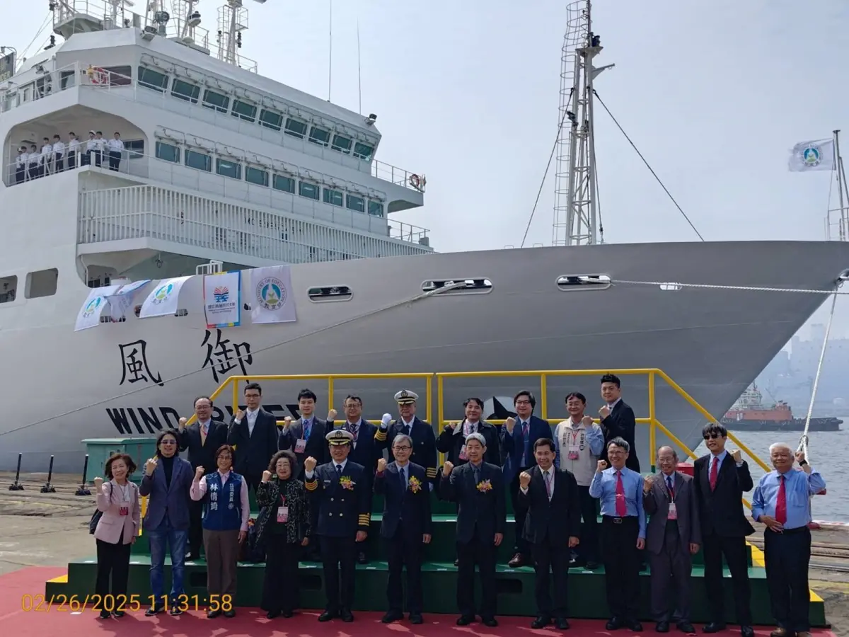 ▲教育部「御風」實習船正式交船。（圖／教育部）