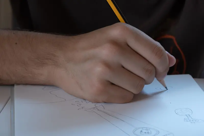 ▲有位考生3年前在網路上被人狠酸「學測拿滿級再說」怎料，時隔多年後他拿著數學15級分的成績神級打臉。（示意圖／翻攝pixabay）