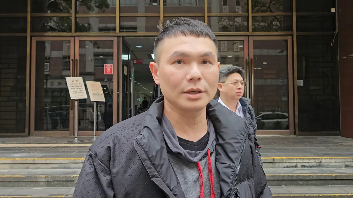 [問卦] 為什麼打toyz的超哥改教人怎麼當老闆？