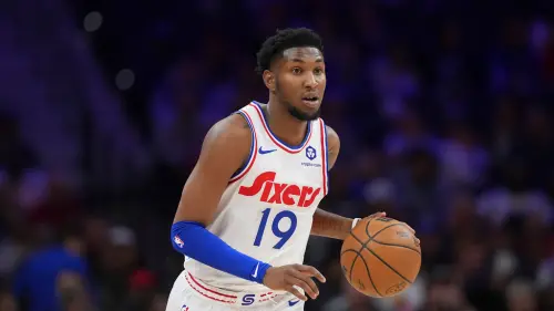 Justin Edwards的天賦無庸置疑。雖然他最初未能在選秀中被選中,但憑藉優秀的得分能力與運動天賦,他成功從雙向合約升級為正式合約,並逐漸在76人板凳席上展現影響力。 ▲Justin Edwards的天賦無庸置疑。雖然他最初未能在選秀中被選中,但憑藉優秀的得分能力與運動天賦,他成功從雙向合約升級為正式合約,並逐漸在76人板凳席上展現影響力。(圖/美聯社/達志影像)