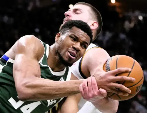 ▲東西區MVP對決，Jokic雖繳出大三元，但金塊仍不敵Antetokounmpo領軍的公鹿。（圖／美聯社／達志影像）