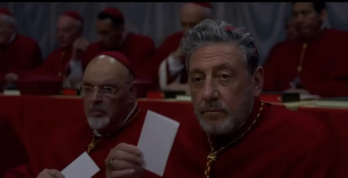 ▲《秘密會議》入圍奧斯卡8項大獎，由德國名導愛德華·伯格執導。故事講述因教宗離世，全球紅衣主教齊聚梵蒂岡，將重新選出新任教宗，信仰與權力的較量正式展開！（圖/翻攝自ifilm傳影互動 Youtube）