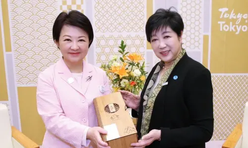 甘巴爹!藍營一姐喜會首位東京都女性知事 盧秀燕撞臉小池百合子