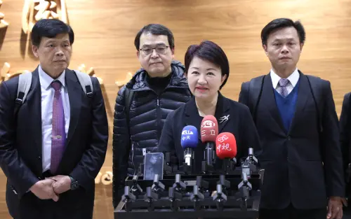 當台灣藍營一姐遇見首位東京都女性知事!盧秀燕撞臉小池百合子 ▲盧秀燕表示日本行參訪了4座大巨蛋,收穫豐碩。(圖/台中市政府提供,2025.03.01)