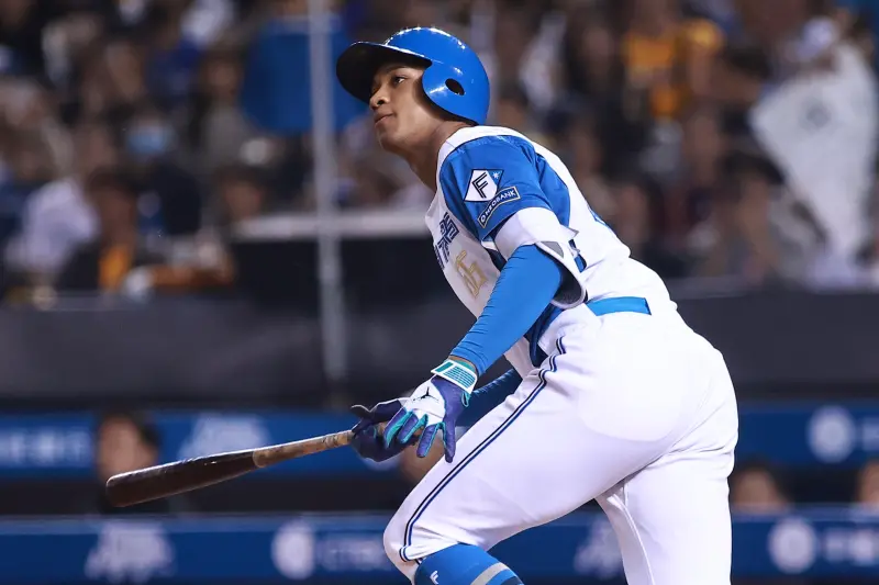 ▲北海道日本火腿鬥士外野手万波中正連兩天開轟。（圖／葉政勳攝，20250302）