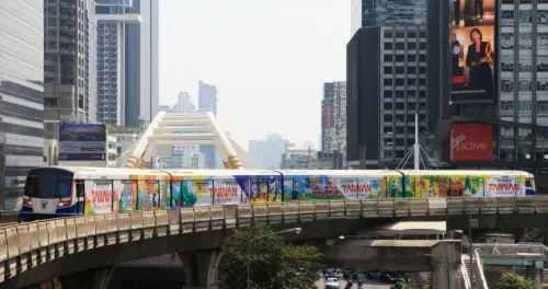 直攻台灣前十大觀光客市場　觀光宣傳列車駛進泰國曼谷空鐵
