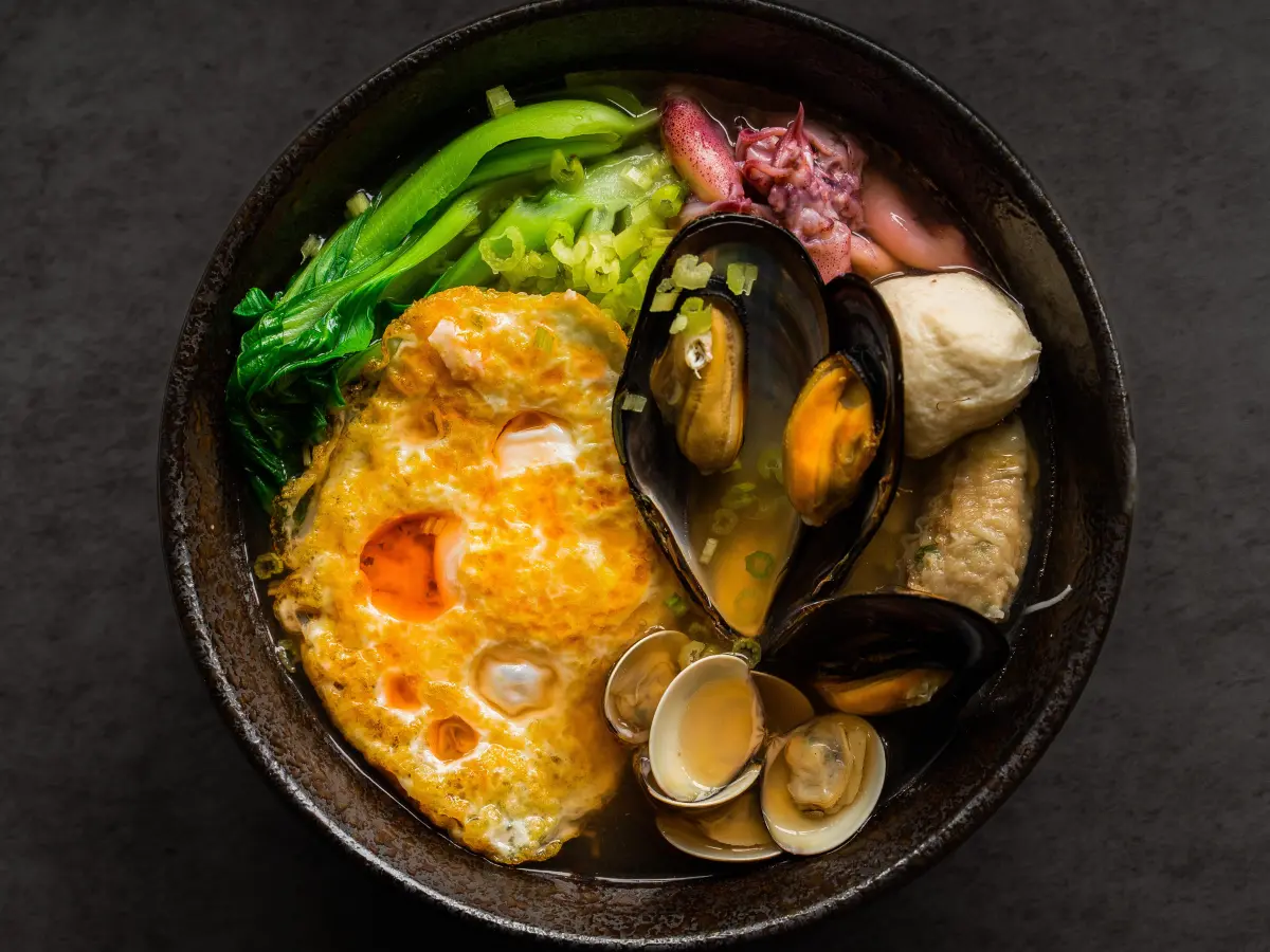 ▲又要變天降溫，晚餐不如來碗「老酒麻油蛋麵線」，簡單美味食譜快筆記。（圖／普橘島提供）