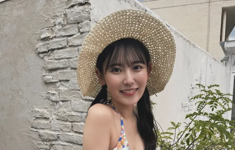 ▲「令和的高腿公主」林田百加長期被老闆性騷擾，決定忍痛告別演藝圈。（圖／林田百加IG）