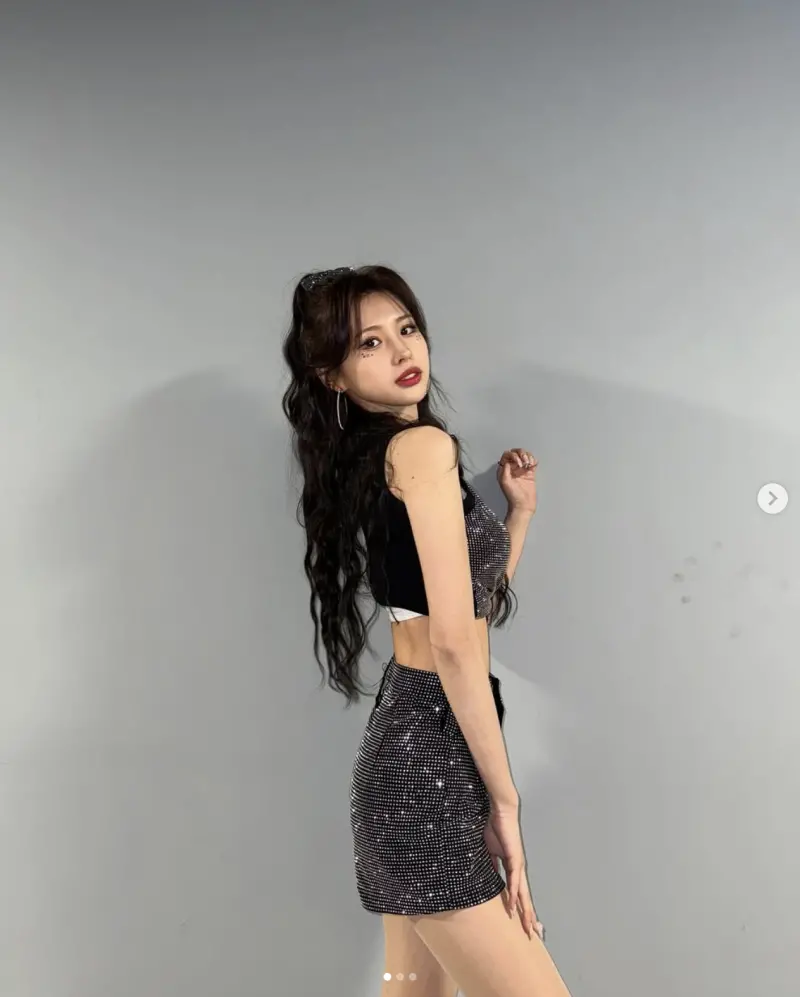 ▲全恩菲於2019年時，以偶像女團「ANS」的身分出道，只可惜團體出道一年後就解散，因此她轉往啦啦隊的方向發展，加入起亞虎。（圖／全恩菲IG）
