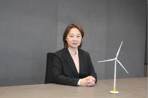 ▲黃意文很開心地透露，自己不需要花費太多時間去說服天豐新能源總部，台灣已被視為全球離岸風電市場的策略中，「台灣是我們天豐新能源，全球定位的重點市場之一。」（圖／記者鍾泓良攝影）