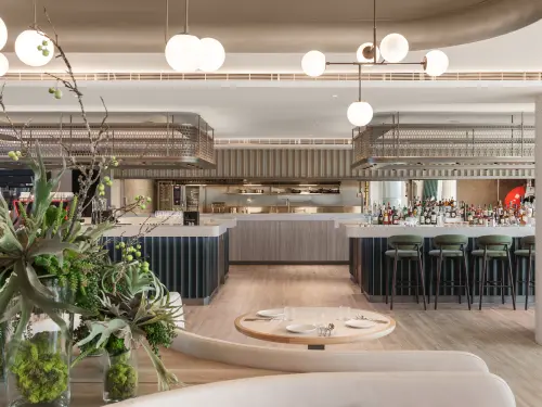 「hotel dua墾丁」請來星級主廚打造全日供應餐酒料理。(圖/hotel dua提供) ▲「hotel dua墾丁」請來星級主廚打造全日供應餐酒料理。(圖/hotel dua提供)