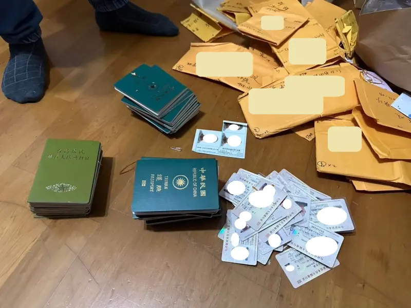 ▲不法集團以金錢利誘遊民辦護照、台胞證，收購護照後，再將轉賣給中國人蛇集團獲利。（圖／桃園地檢署提供）