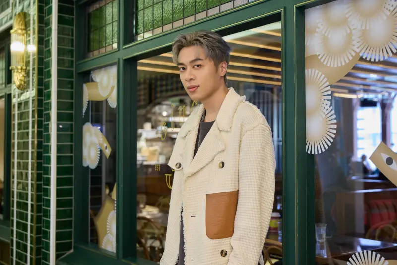 ▲AP潘宇謙（如圖）透露之前腿受傷時，曾遇到有女歌手到家中誘惑，他急忙以「女友要回家」為由趕走對方，正宮得知後只覺得那名女歌手很奇怪。（圖／認可音樂提供）