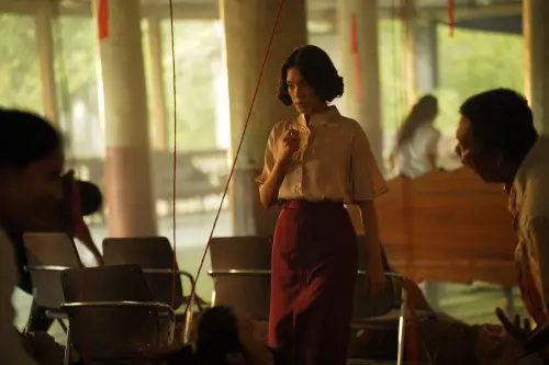 邪降女帝 ▲泰國人氣女星丘普朗阿瑞昆飾演的主角「潘娜」,受盡霸凌決心展開巫蠱復仇!(圖/威視電影提供)