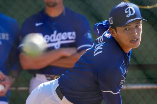 佐佐木朗希被安排在山本由伸之後的第二位出場,並成功在5至7局投了3局、46球,僅被擊出2支安打,送出5次三振,並以無失分的表現結束投球任務。 ▲電子好球帶在小聯盟測試結果顯示投手保送率明顯提升。(圖/美聯社/達志影像)