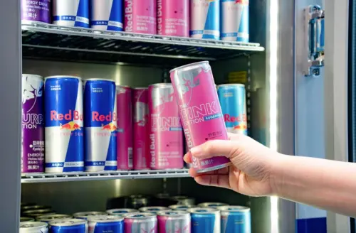Red Bull於即起推出全新口味「Red Bull Pink Edition 無糖野莓風味」。(圖/官方提供) ▲Red Bull於即起推出全新口味「Red Bull Pink Edition 無糖野莓風味」。(圖/官方提供)