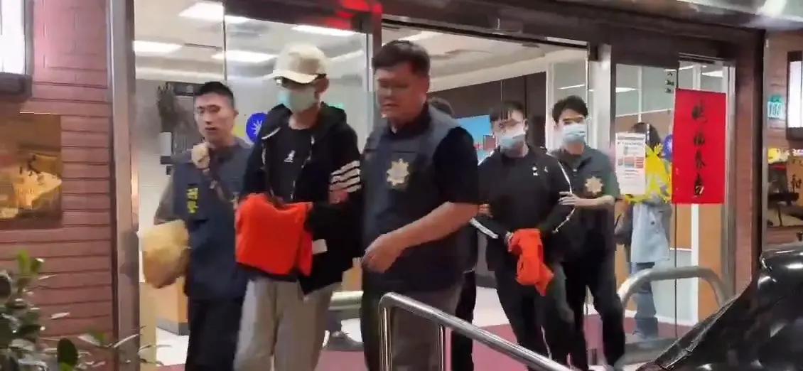 ▲永和分局警方偵辦王大陸涉及教唆傷害案，於4日拘提王等2名犯嫌後，再於昨（5）日，分別自桃園及台中陸續拘提3名共犯到案。（圖／警方提供）