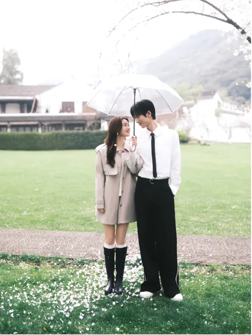 ▲張凌赫、徐若晗、愛你（圖／翻攝自周黎Blakely 微博）