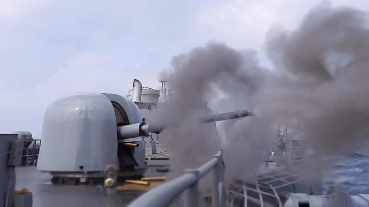 ▲成功級巡防艦76快砲射擊。（資料照／中華民國海軍粉絲團）