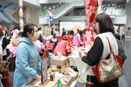 庶民美食拚經濟　陳允寶泉獲選台中傑出女力
