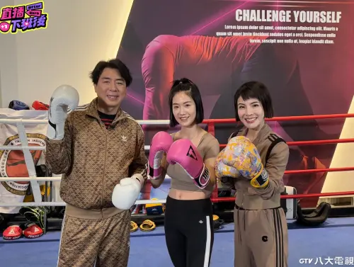 ▲梁赫群(左)和徐小可(右)在《直播下班後》,體驗直播主的一日生活。(圖/八大提供) ▲梁赫群(左)和徐小可(右)在《直播下班後》,體驗直播主的一日生活。(圖/八大提供)