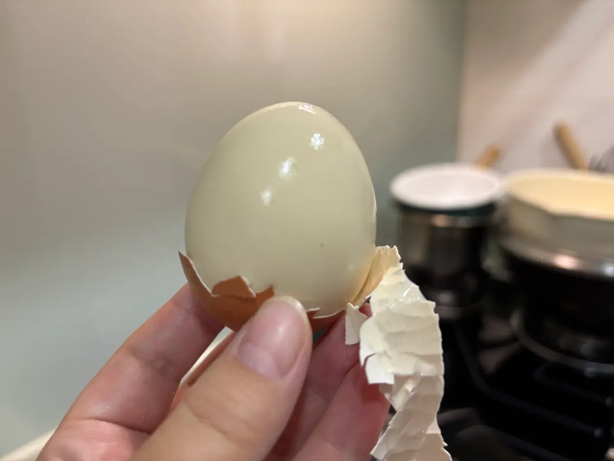 ▲水煮蛋煮法相當簡單，但是要把蛋白與蛋黃同時都煮得很好入口，其實相當下廚者對時間的掌握性。（圖／記者徐銘穗攝）