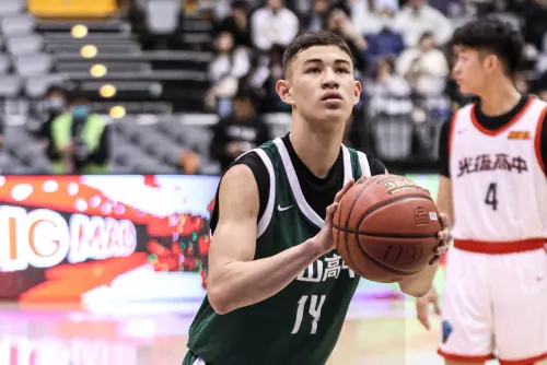 ▲松山高中這一場21罰18中，命中率高達85.7%，超水準演出也幫助他們晉級。（圖／記者朱永強攝）