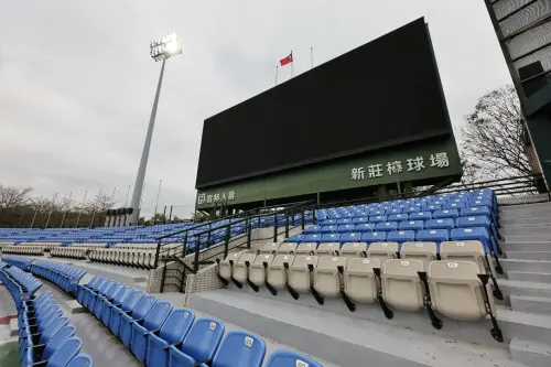 富邦悍將全面更新「外野座椅」,整體座位數也增加300席。(圖/富邦悍將提供) ▲富邦悍將全面更新「外野座椅」,整體座位數也增加300席。(圖/富邦悍將提供)