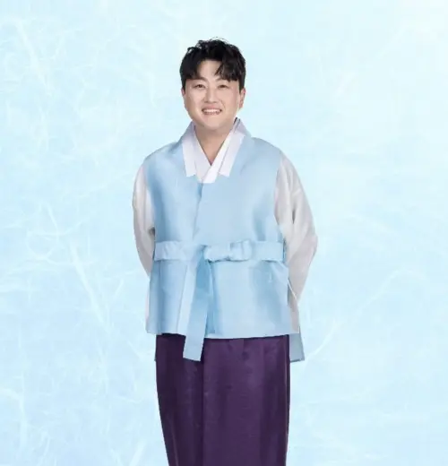 金浩中因為豐腴的體型,在婆媽粉之間有「小豬」的愛稱。(圖/金浩中IG) ▲金浩中因為豐腴的體型,在婆媽粉之間有「小豬」的愛稱。(圖/金浩中IG)