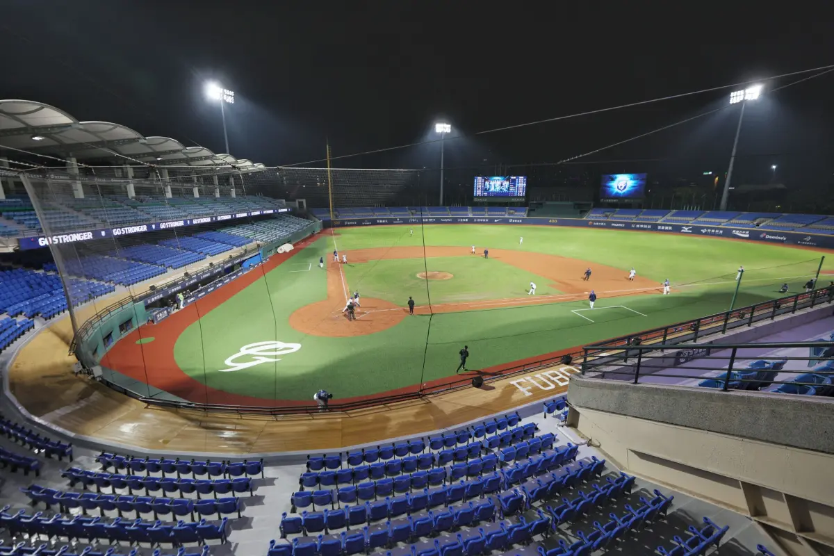 ▲新莊棒球場大升級！6大更新 今(9)日富邦悍將測試賽首度亮相。（圖／新北市政府體育局提供）