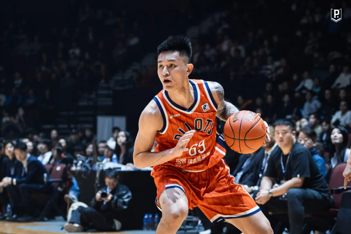▲P. LEAGUE+ 今（3）日公佈2024-25球季年度MVP、年度洋將和年度第一隊，桃園璞園領航猿的盧峻翔本季依舊銳不可擋完成年度MVP二連霸。（圖／桃園璞園領航猿提供）