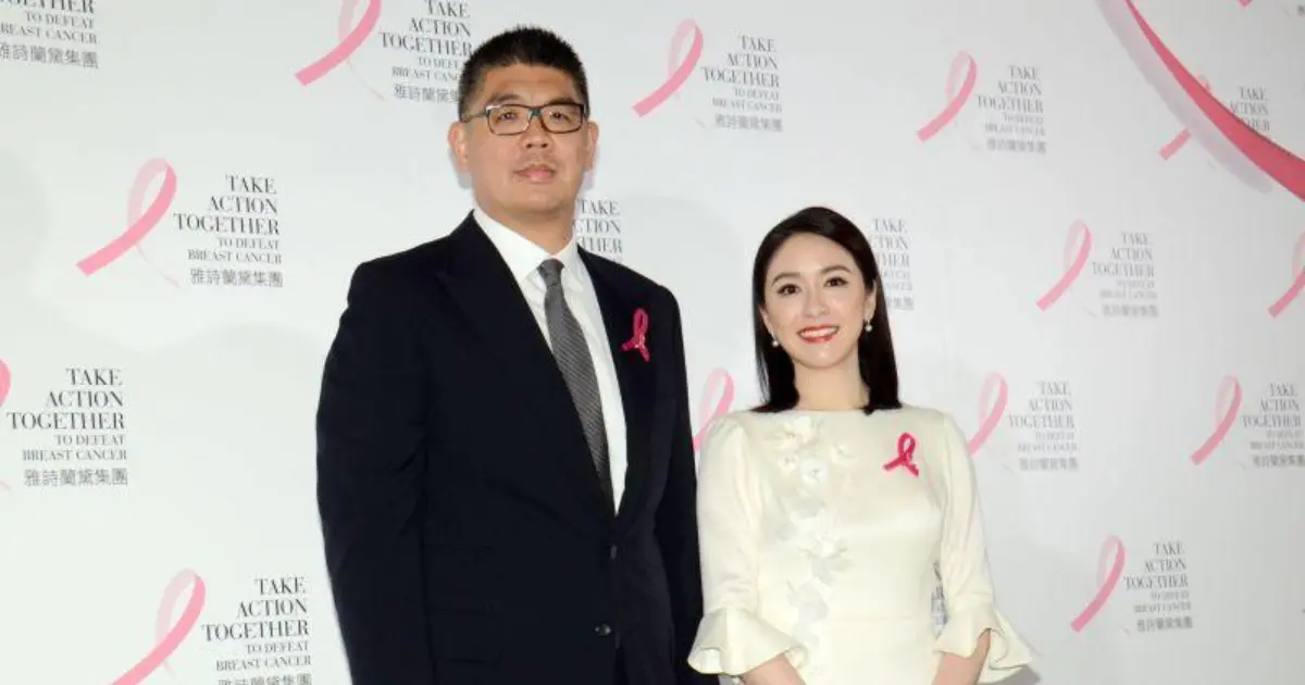 ▲連勝文（左）的妻子蔡依珊（右）昨日在IG貼出一張眼下的傷勢照片，感嘆「該斷就斷」，隨後又將動態悄悄刪除，讓外界好奇她發生什麼事了。（圖／資料照）