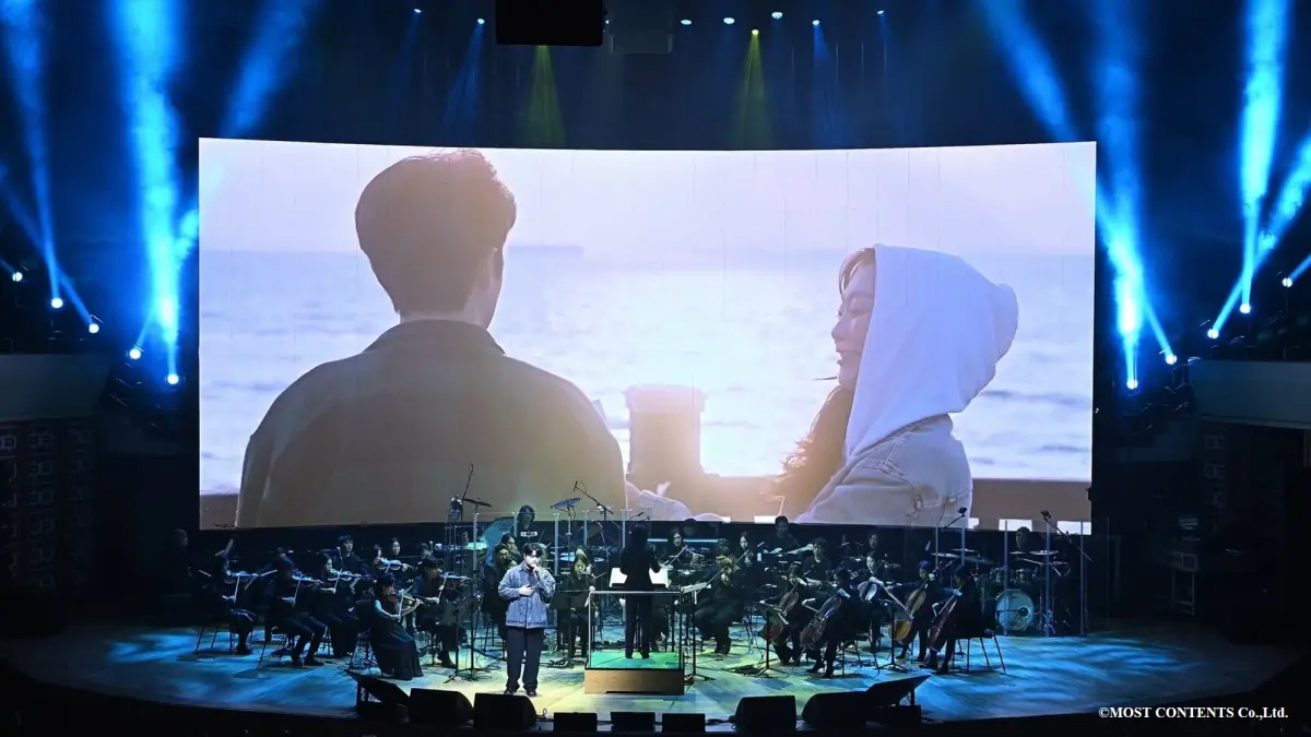 ▲春藝《韓劇OST星空交響》草地音樂會邀請Sam Kim演唱「那年，我們的夏天」熱門劇集的OST。（圖／高雄春天藝術節／財團法人高雄市愛樂文化藝術基金會／MOST CONTENTS公司）