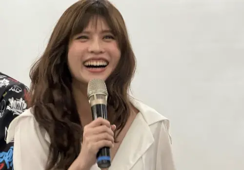 ▲夏宇童提到關於結婚的話題，眼角眉梢都是笑意。（圖／記者蘇詠智攝）