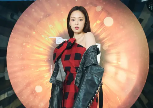 陽帆愛女安吉(如圖)先前傳出情斷富二代,她今天澄清「不是真的」,在現場唱到一半還落淚,透露自己罹患焦慮症,睡到一半都覺得「我快死了!」(圖/索尼音樂提供) ▲陽帆愛女安吉(如圖)先前傳出情斷富二代,她今天澄清「不是真的」,在現場唱到一半還落淚,透露自己罹患焦慮症,睡到一半都覺得「我快死了!」(圖/索尼音樂提供)