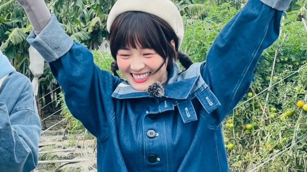 ▲籃籃（如圖）歌聲太難聽，當場翻車，讓楊繡惠直言：「好難聽！」阿翔更是直接朝她身上丟番茄。（圖／民視提供）